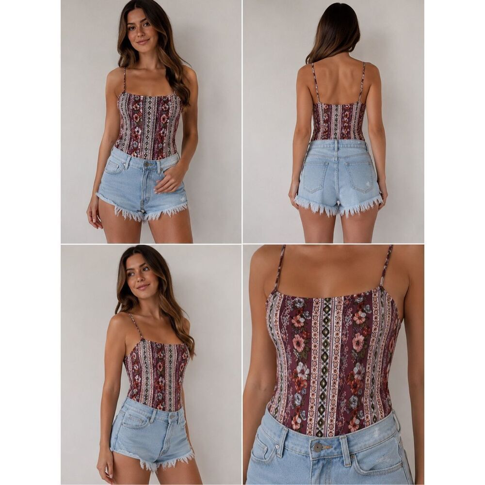 Floral Print Bodysuit Women’s Small Purple Boho Strappy Stretch One Piece
